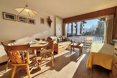 Image de Studio Classé 1* avec Piscine et Tennis Privatifs, au Pied des Pistes - 3 Pers.