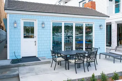 Image de Newly Remodeled Balboa Island Bayfront