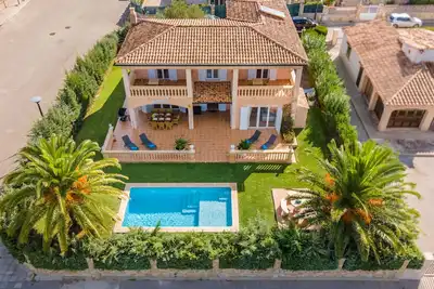 Image de Berna maison pour 8 personnes avec piscine à Alcudia à 900m de la plage