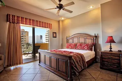 Image de Bella Sirena 303 Perfect Location Total SeaClusion Ocean Front Condo
