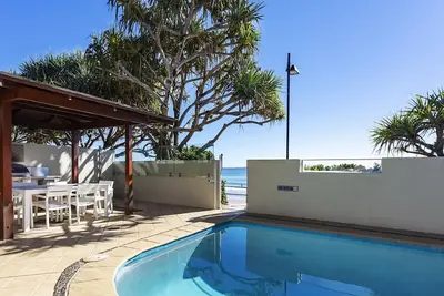 Image de Beachfront Bliss, Unit 5 Portofino, 57 Hastings St, Noosa Heads