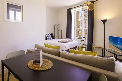 Image de Appartement aux prestations cozy et moderne en hypercentre pour 4 personnes