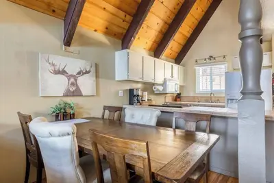 Image de Mvv 32-The perfect adventure cabin close to the Village-No car needed!