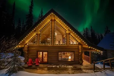 Image de Loor-U-Inn. Luxury Log Home/ 7 Beds & Hottub Apex Mountain