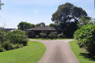 Image de Plumstead Guesthouse – entire house in Lovedale wine country