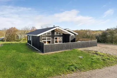 Image de Superbe maison à Vestervig avec sauna