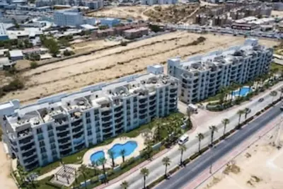 Image de Gated Condo 2bd/2bth sleeps 5 Oceanview and Minutes from everything in Cabo!