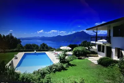 Villa Acero