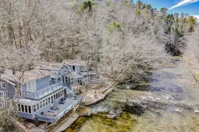 Image de Large Rustic River House @ Ellijay w Hot Tub