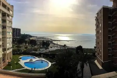 Image de Genial Apartamento frente al Mar en Urbanización Completa (piscina, jardín etc)