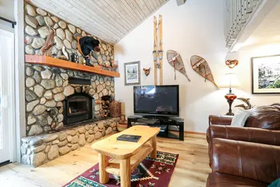 Image de Spacious Home, Natural Light, Wash/Dryer, Gas Grill. Near Walking Trails