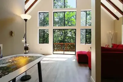 Image de Stunning mountain retreat w hot tub