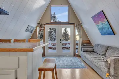 Image de Mountain Cabin on Alyeska with Amazing Valley Views