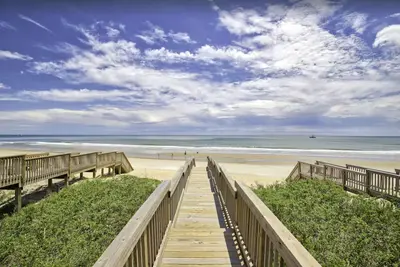 Image de Oceanfront Home with Beach Views that Don't End