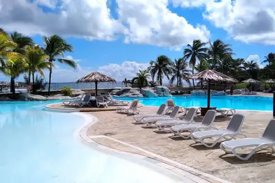 Image de Vanille Caraibes Studio avec Piscine et plage