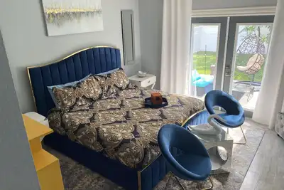 Image de Bright & Airy St. Pete Home: Near Beach & Downtown