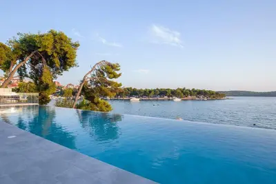 Image de Maison de vacances Trogir pour 1 - 8 personnes avec 4 chambres à coucher - Maison de vacances