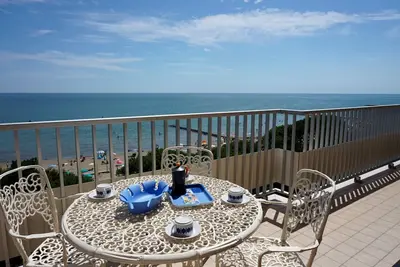 Image de Appartement précieux vue mer