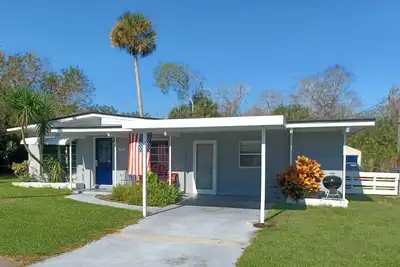 Image de Mid Century Charm! Ksc, Port Canaveral, Cocoa and Bio-Lume Kayak, Pet Friendly!