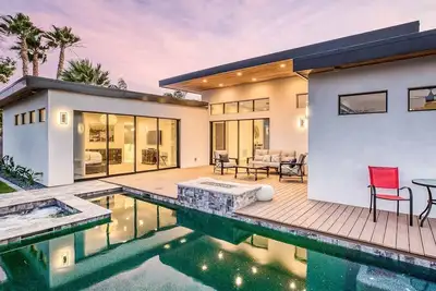 Image de Downtown Scottsdale Villa - Modern Luxury Getaway in the Heart of Old Town