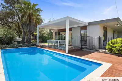 Image de Coastal Living Swimming Pool