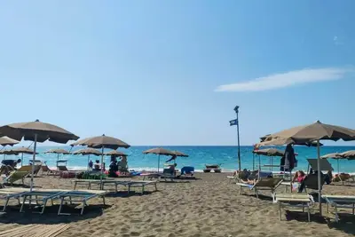 Image de Joli appartement dans une maison de vacances avec piscine, Wifi, climatisation, terrasse, parking
