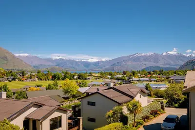 Image de Kings View - Wanaka Holiday Home