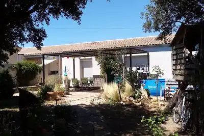 Image de Quiet room in northern vaucluse, near Avignon, Orange