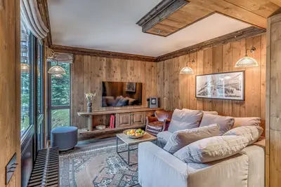 Image de 2 bedrooms luxury apartment, Val d'Isère center