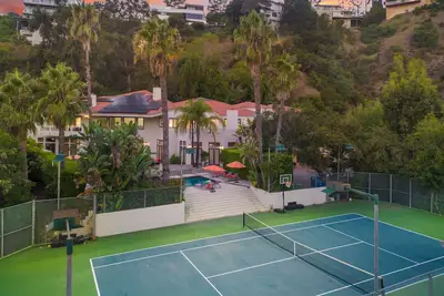 Image de Anzio - Contemporary Bel Air Estate with Endless Amenities