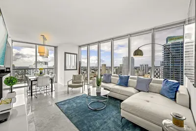 Image de Icon 4404 · ★ 44th Floor Ocean Corner Unit 2\/2-Icon Brickell★