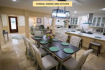 Image de Exquisitely Detailed, Newly Remodeled Getaway 14 Miles From Downtown