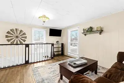Image de Quaint Cottage 2 Bedroom Unit in Downtown Fenton