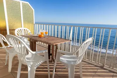 Image de Suitur Appartement en face de la plage de Calafell. Excellentes vues sur la mer