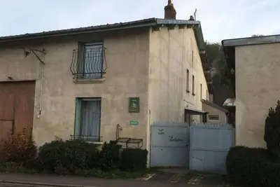 Image de Gîte spacieux au calme avec jardin, ping-pong, proche de Nancy\/Lunéville, idéal famille et pro