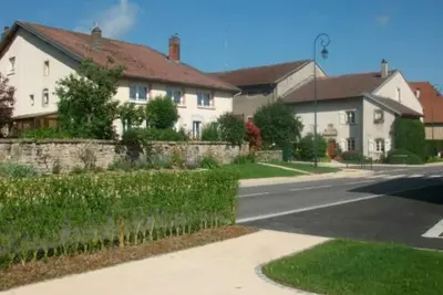Image de Spacieux gîte familial avec jardin et salle de jeux, proche de Center Parcs et des Vosges