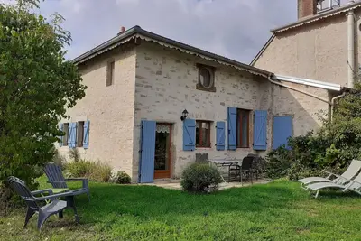 Image de Gîte familial calme avec jardin, wifi et équipements bébé, animaux acceptés