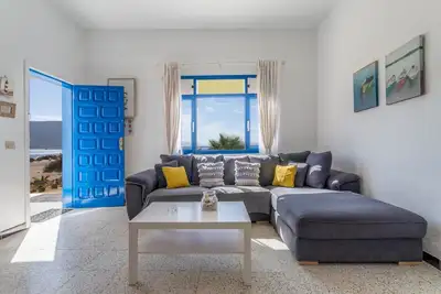 Image de Maison de vacances \"El Graciosero\" près de la mer avec vue sur la mer, Wi-Fi et terrasse