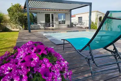 Image de Maison CLIMATISÉE Avec Piscine Entre Alpilles Et Camargue A 30 Mn De La Mer