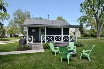 Image de Cozy Cottage: A Memory Making Place by Cedar Point