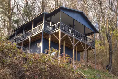 Image de Out of the Blue Cabin, A Mountain Escape