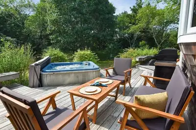 Image de Walk to Water Hot Tub & Game Room!