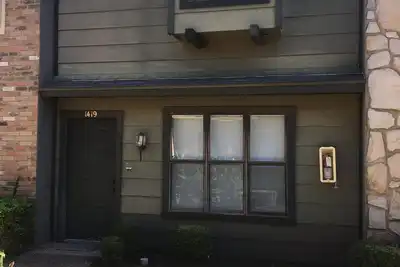Image de Baylor Bubble Stay Awhile - Gated Condo