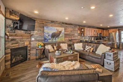 Image de Eden Condo w/ Balcony & Views: Near Ski Slopes!