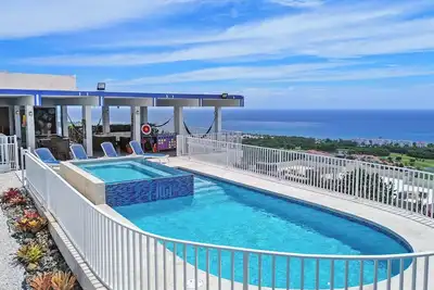 Image de Aqua Green | Breathtaking views with a private salt water pool