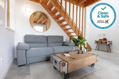 Torrinha E - Charmant appartement en duplex situé dans le quartier artistique de Miguel Bombarda