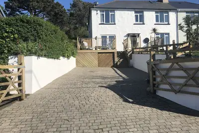 Image de A large house, with sea views, situated in a small picturesque village.