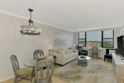 Image de Siesta Key Dream Vacation ~ Water View King Bed Condo!