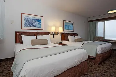 Image de A Place You'll Surely Enjoy! 2 Great Units, Pets Allowed, Parking!