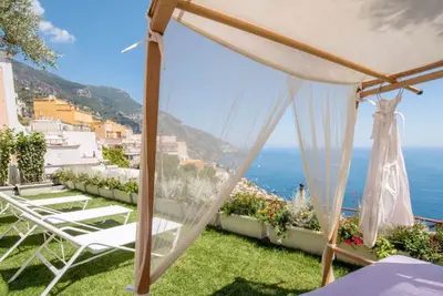 Image de Villa exclusive à Positano avec jacuzzi extérieur, vue imprenable, à 1 km de la plage